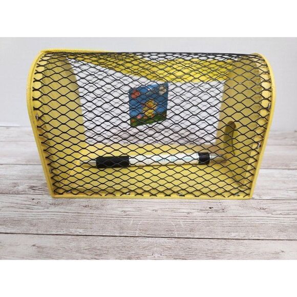 Robbie Ducky Garden Collection Bucket & Insect House Yellow Handle Wire Cage - Picture 14 of 15